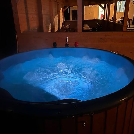 Popasul Drumetului Transfagarasan Hotell Curtea de Argeş Eksteriør bilde