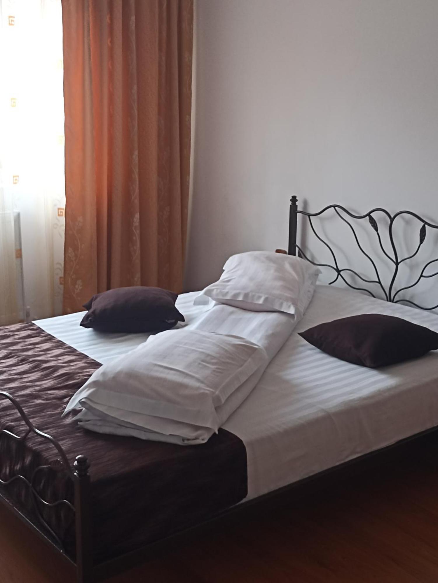 Popasul Drumetului Transfagarasan Hotell Curtea de Argeş Eksteriør bilde